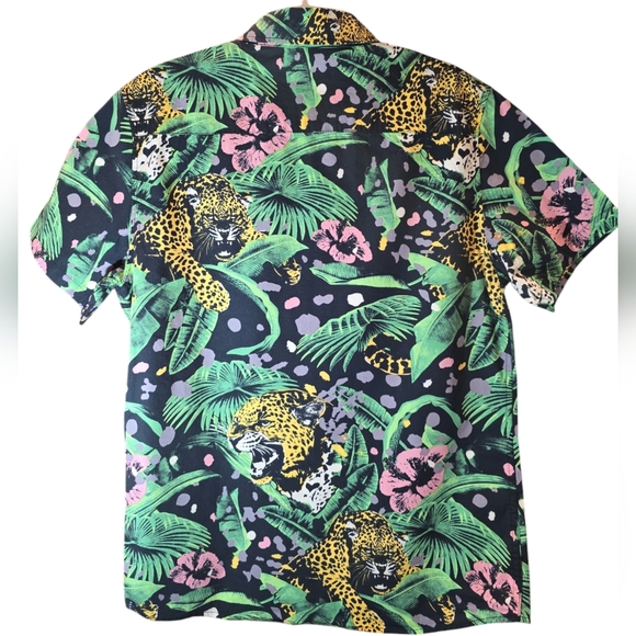 NEFF MENS LEOPARD PRINT BUTTON-DOWN SHORT SLEEVE SHIRT M - Picture 3 of 5